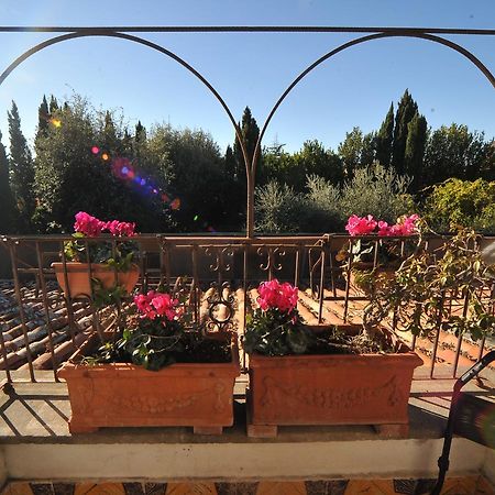 La Canonica Dei Fiori - Anna Fendi Country House Ξενοδοχείο Ronciglione  Εξωτερικό φωτογραφία