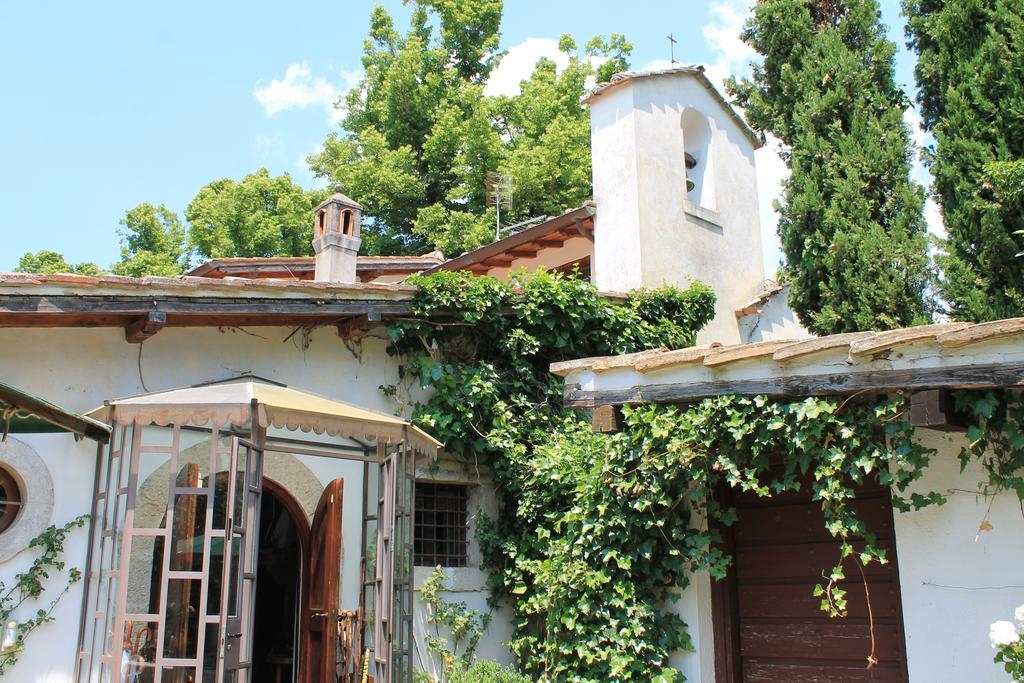 La Canonica Dei Fiori - Anna Fendi Country House Ξενοδοχείο Ronciglione  Εξωτερικό φωτογραφία